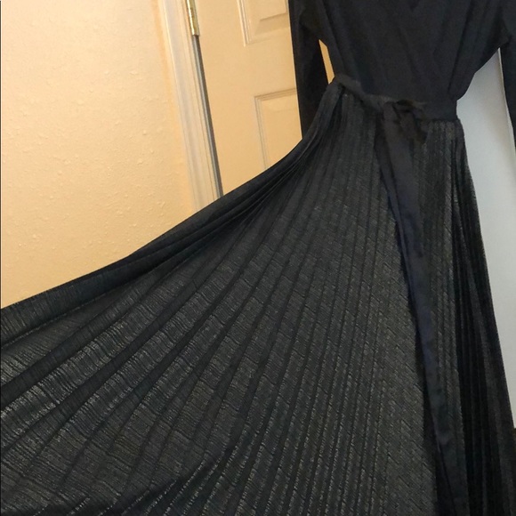 LuLaRoe DeAnne Medium - Picture 2 of 5